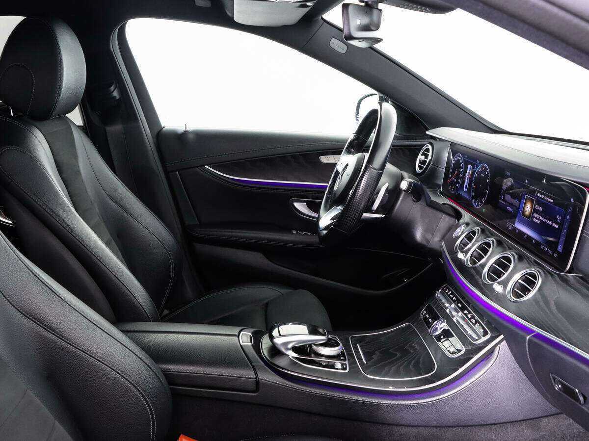 Mercedes-Benz E-Класс 2019 года с пробегом. Фото: #18