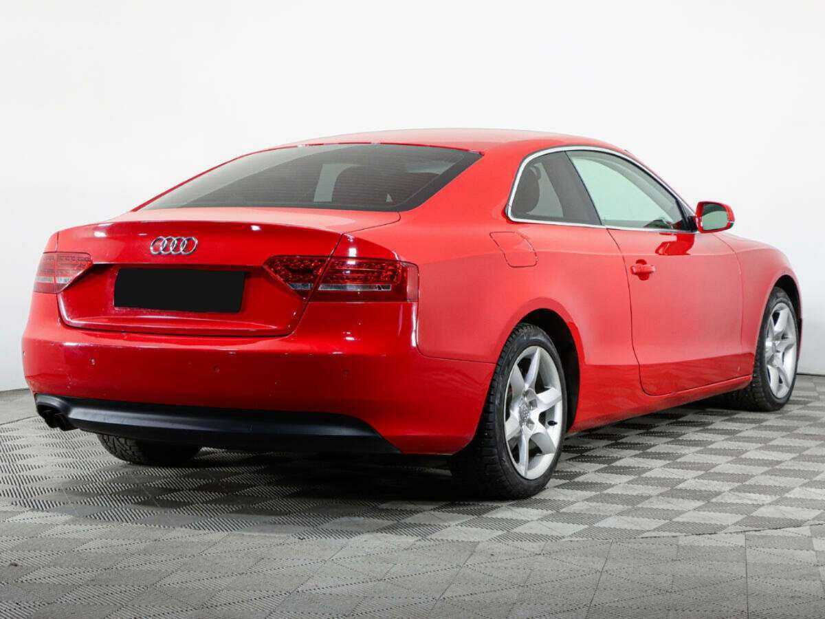 Audi A5 2010 года с пробегом. Фото: #4