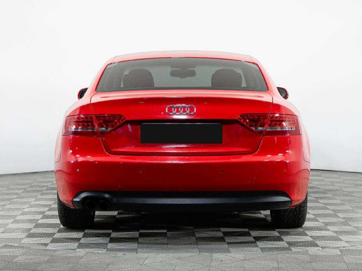 Audi A5 2010 года с пробегом. Фото: #5