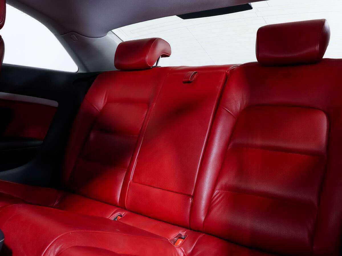 Audi A5 2010 года с пробегом. Фото: #10