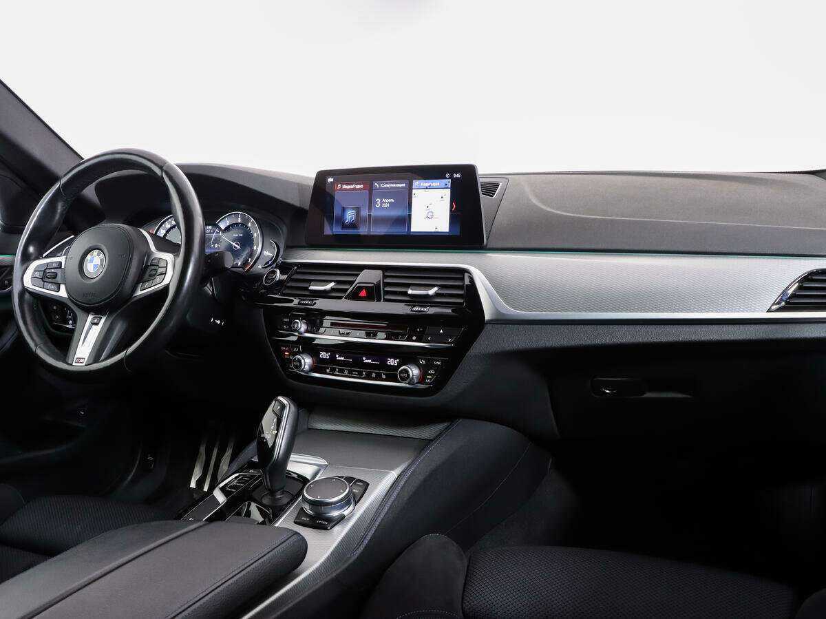 BMW 5 серии 2017 года с пробегом. Фото: #6