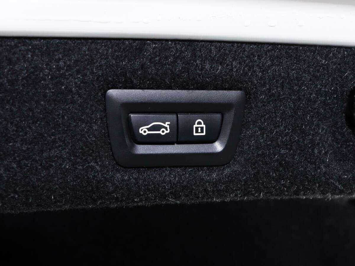 BMW 5 серии 2017 года с пробегом. Фото: #18