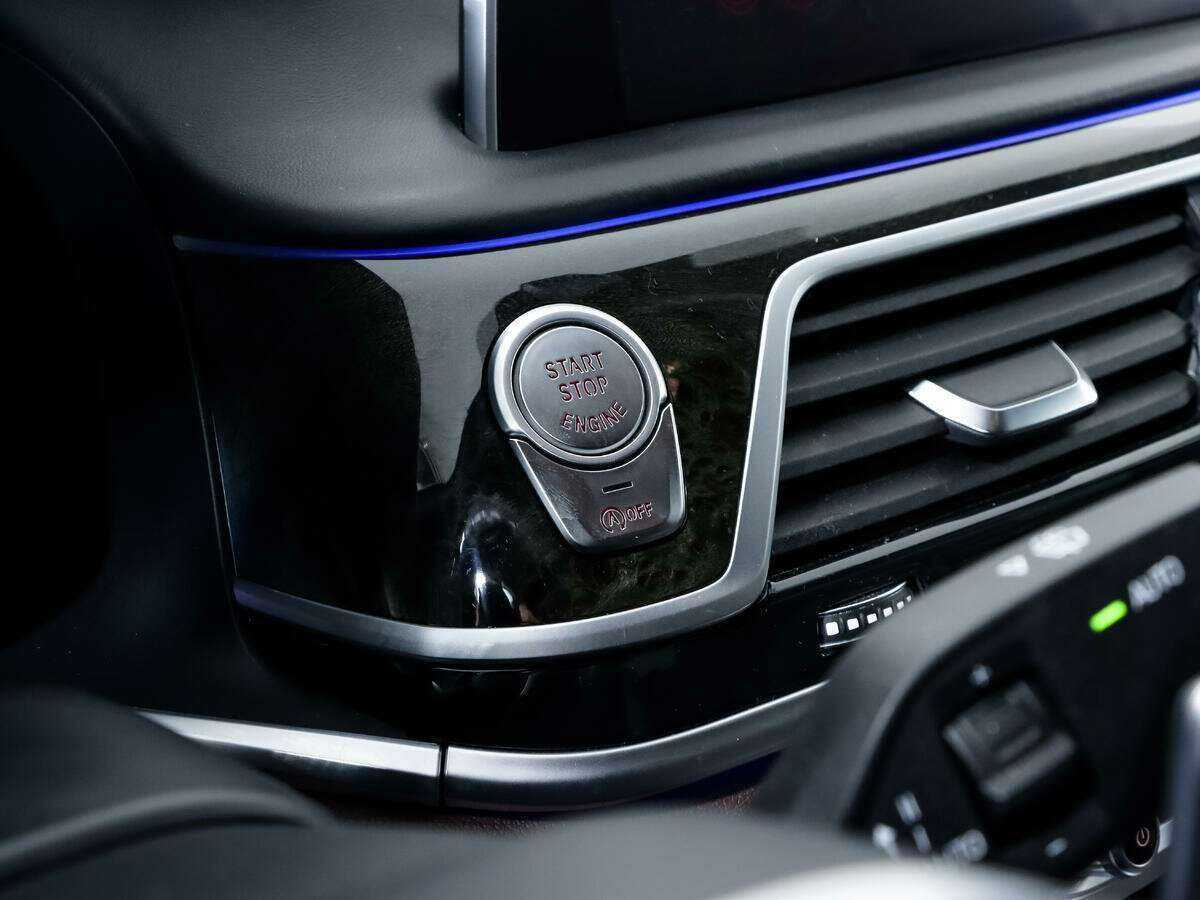 BMW 7 серии 2020 года с пробегом. Фото: #15