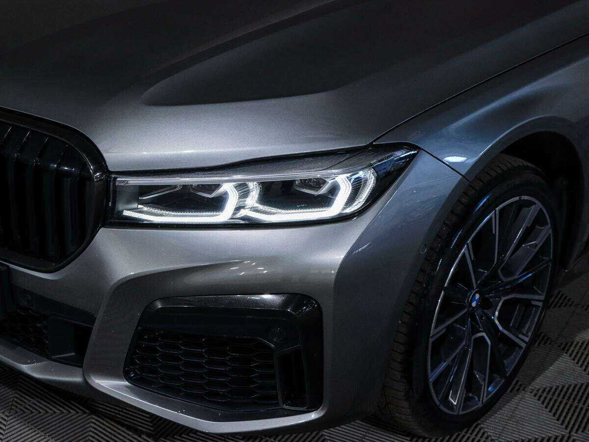 BMW 7 серии 2020 года с пробегом. Фото: #29