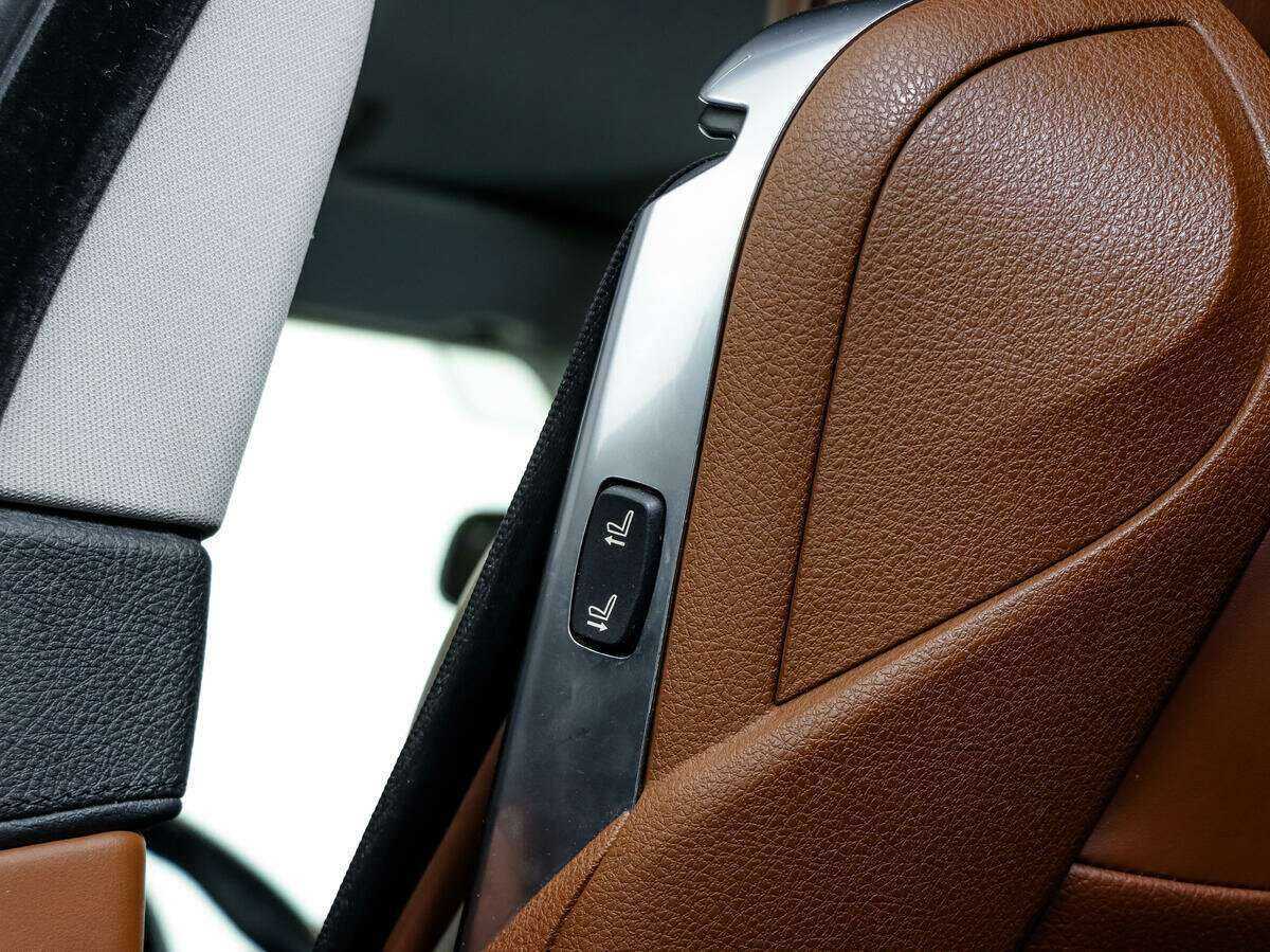 BMW 6 серии 2013 года с пробегом. Фото: #19