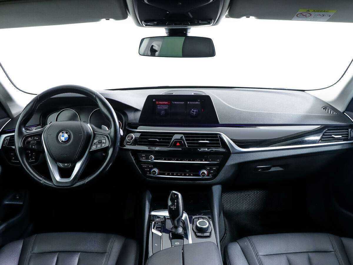 BMW 5 серии 2019 года с пробегом. Фото: #6
