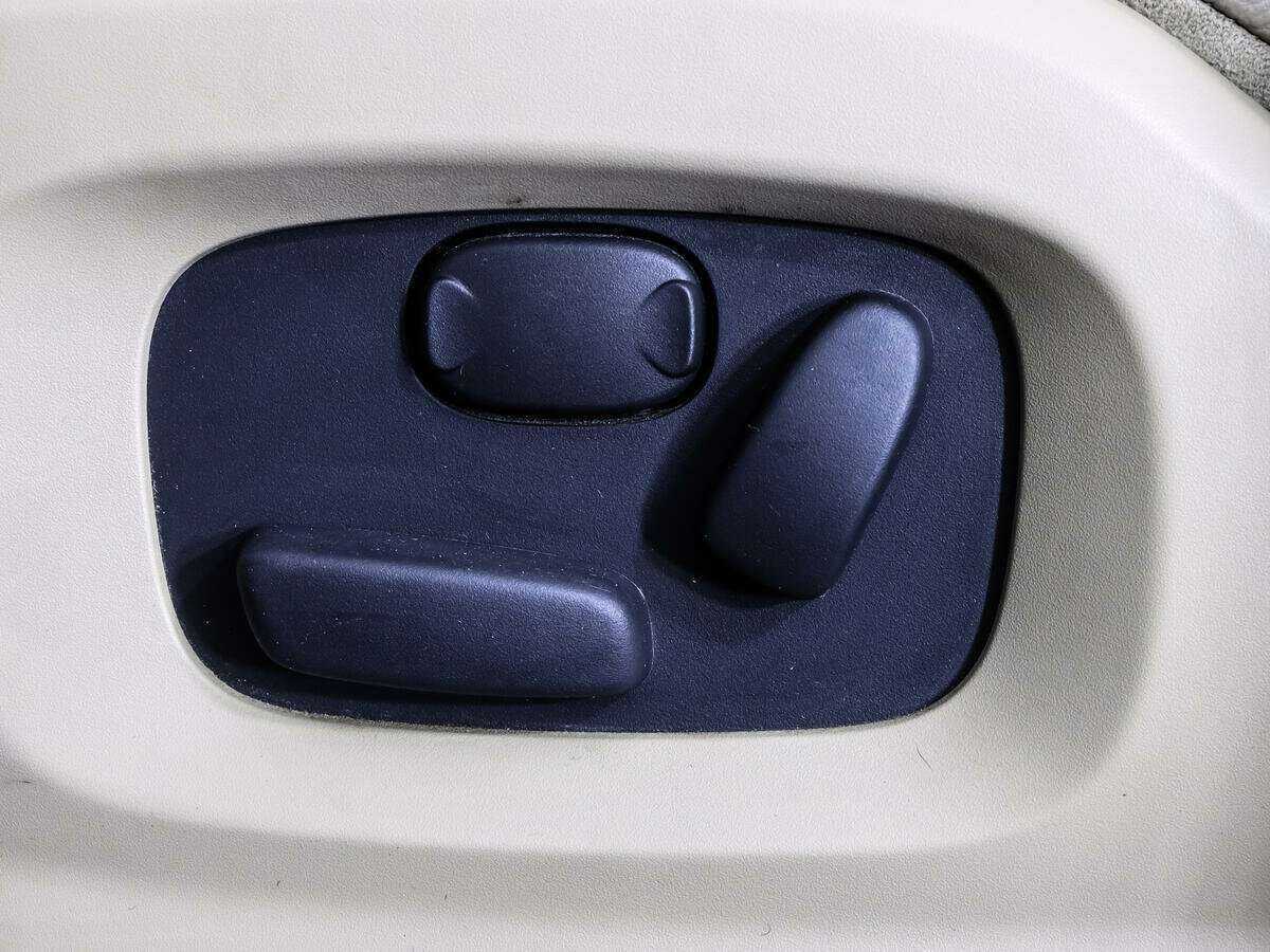 Land Rover Range Rover Evoque 2011 года с пробегом. Фото: #17