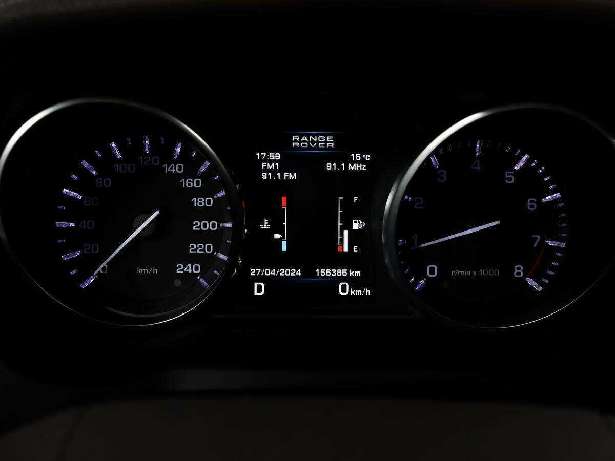 Land Rover Range Rover Evoque 2011 года с пробегом. Фото: #18