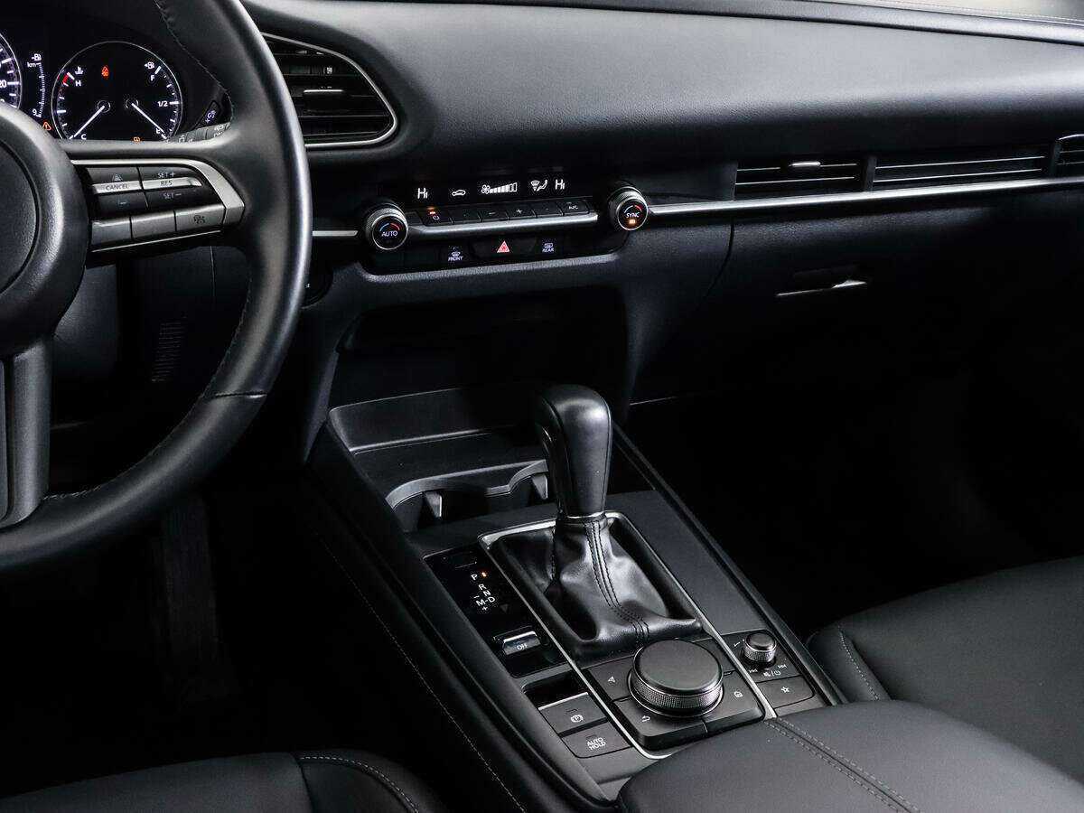 Mazda CX-30 2022 года с пробегом. Фото: #11