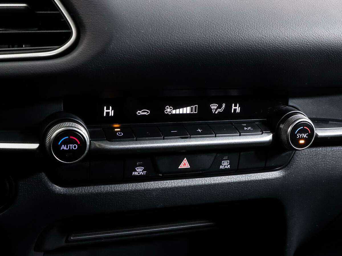 Mazda CX-30 2022 года с пробегом. Фото: #14