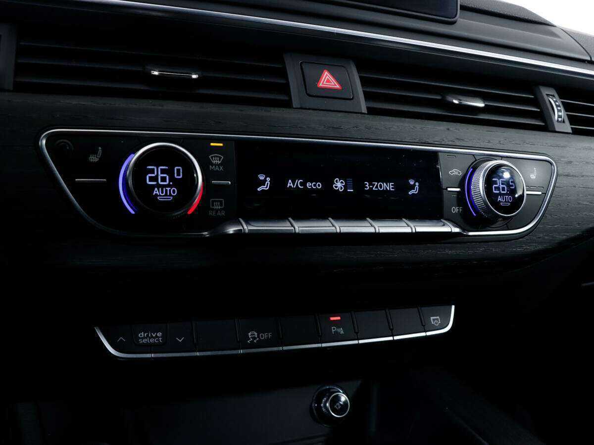 Audi A4 2019 года с пробегом. Фото: #15