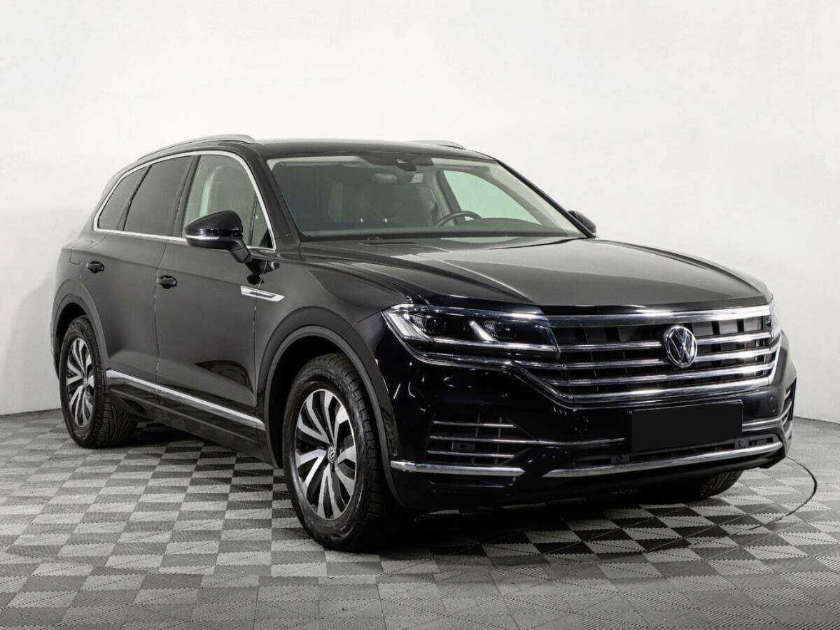 Volkswagen Touareg 2021 года с пробегом. Фото: #2