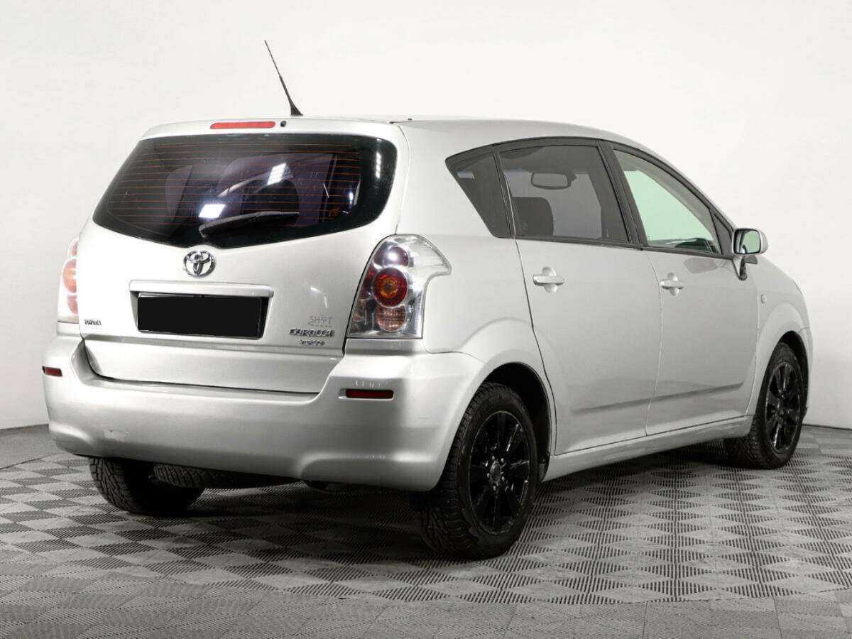 Toyota Corolla Verso 2006 года с пробегом. Фото: #4