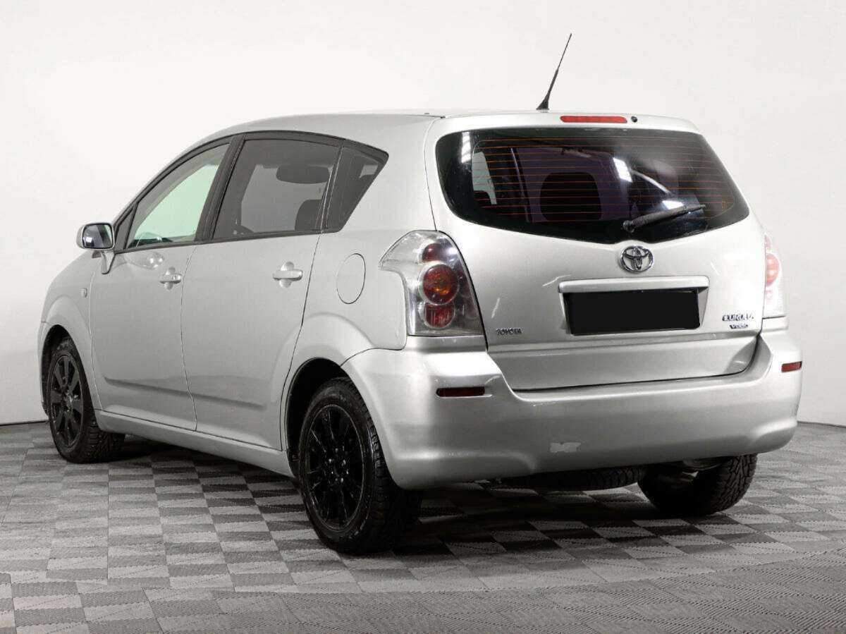 Toyota Corolla Verso 2006 года с пробегом. Фото: #6