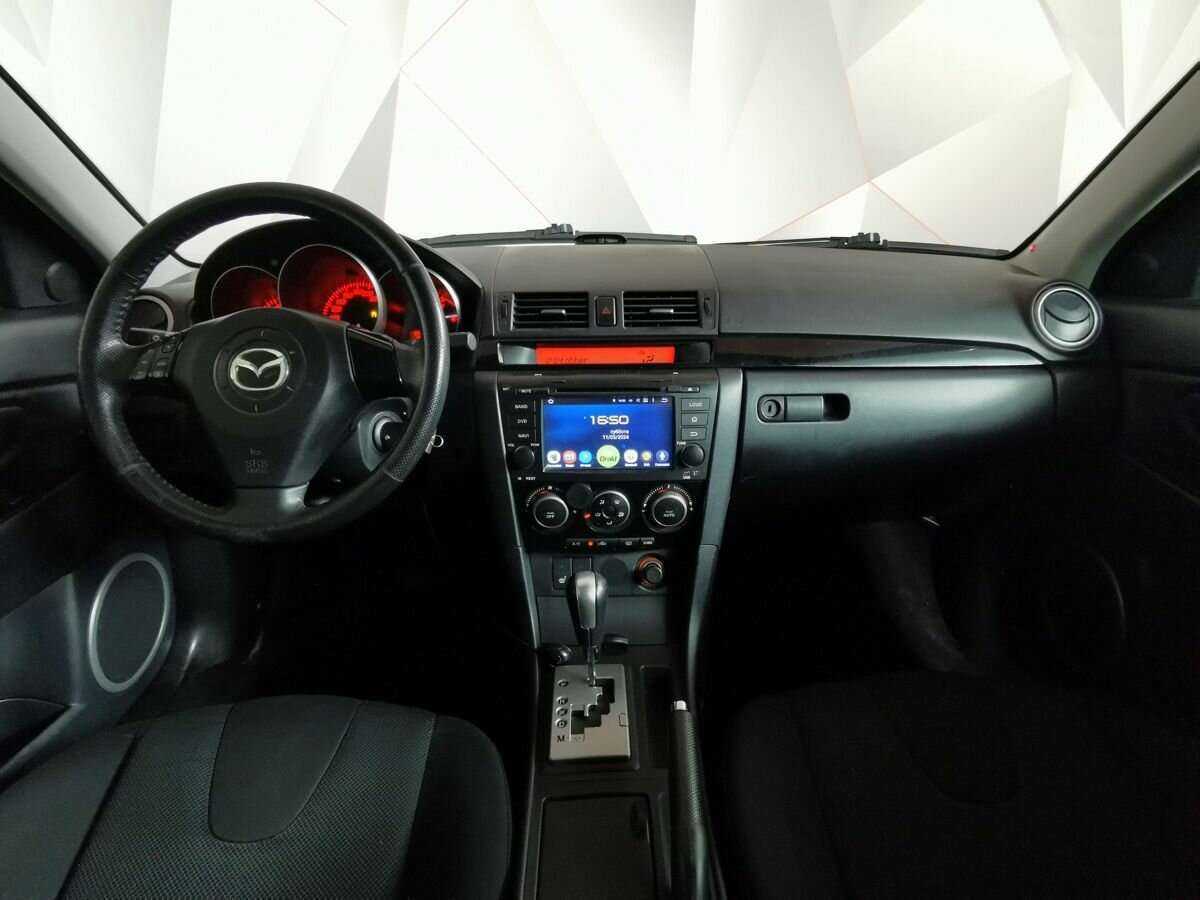 Mazda 3 2008 года с пробегом. Фото: #9