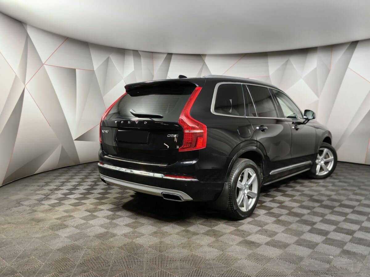 Volvo XC90 2019 года с пробегом. Фото: #1