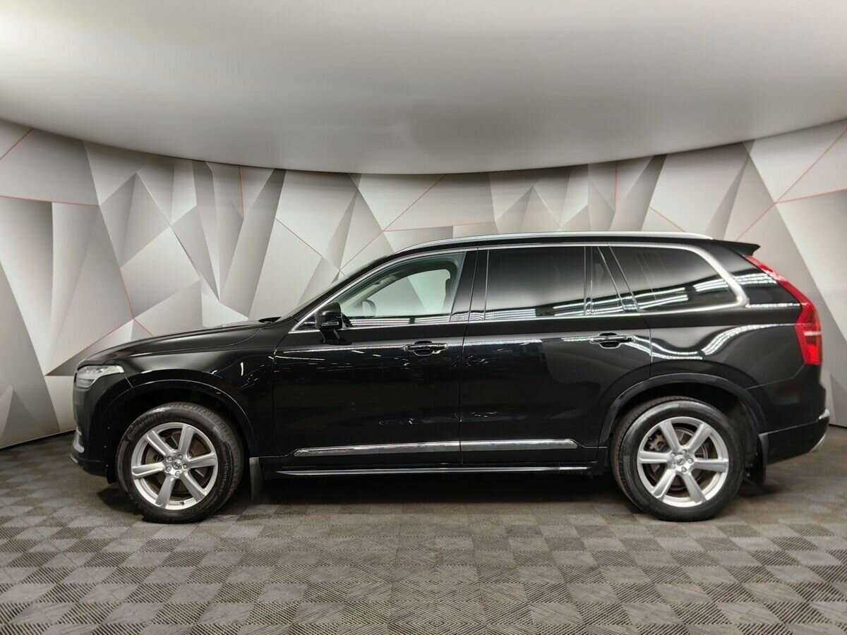 Volvo XC90 2019 года с пробегом. Фото: #4