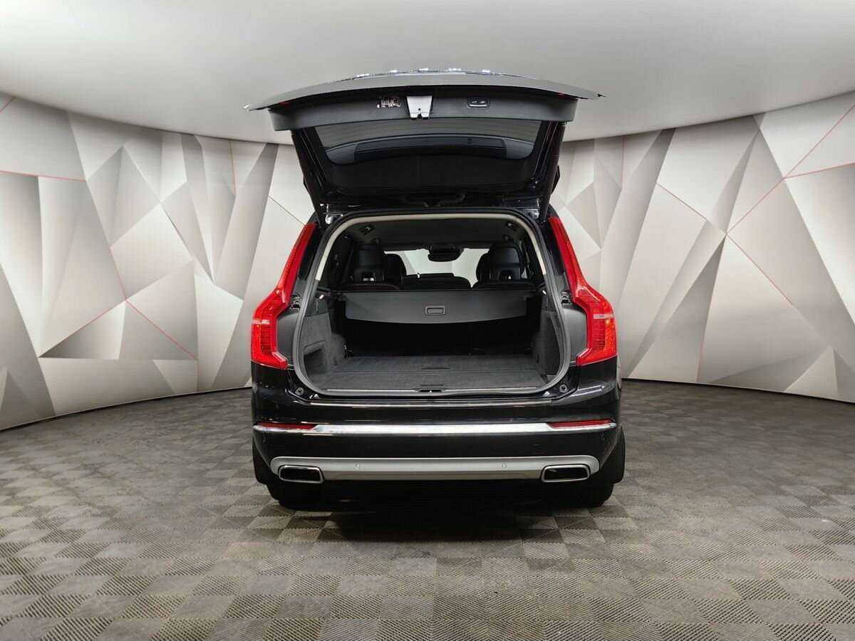 Volvo XC90 2019 года с пробегом. Фото: #10