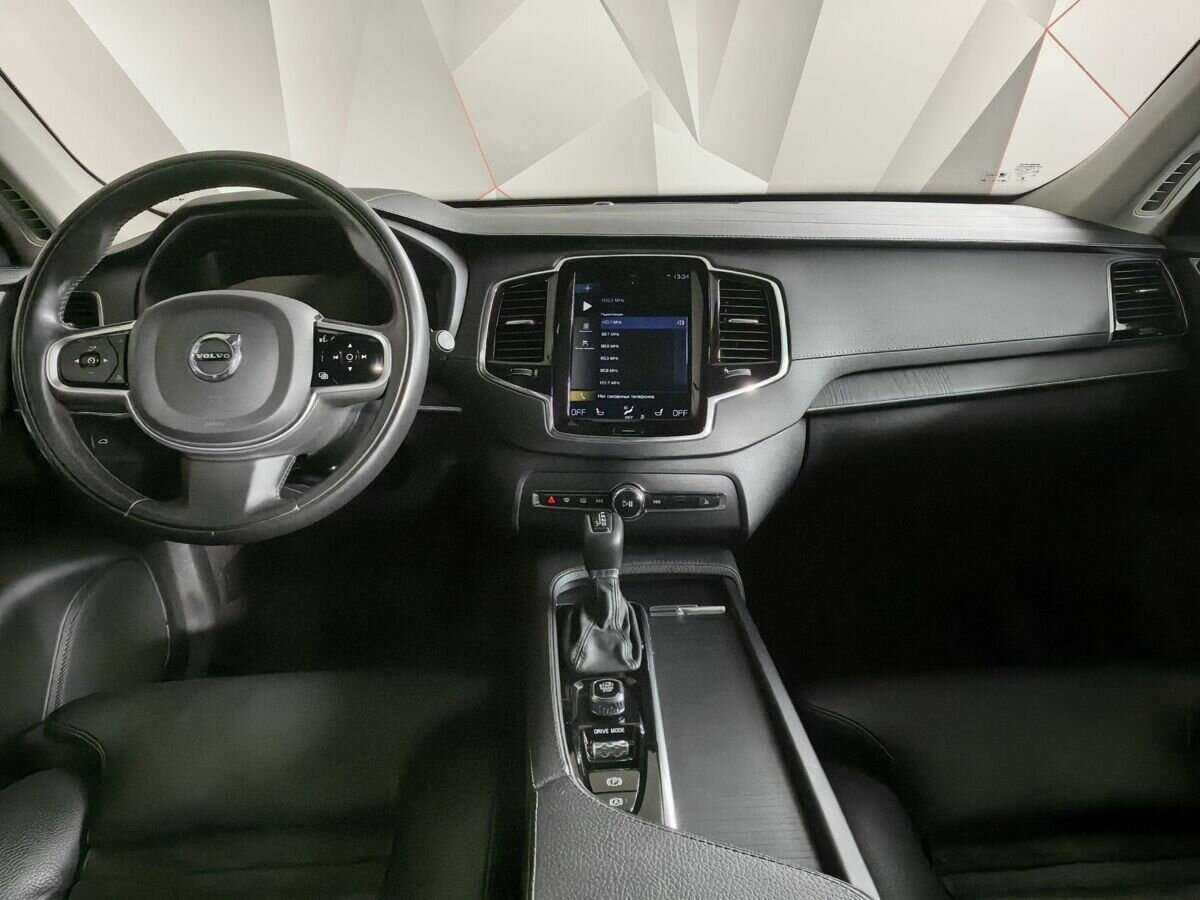 Volvo XC90 2019 года с пробегом. Фото: #12