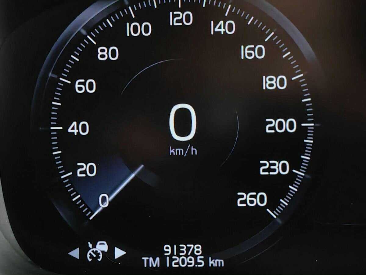 Volvo XC90 2019 года с пробегом. Фото: #16