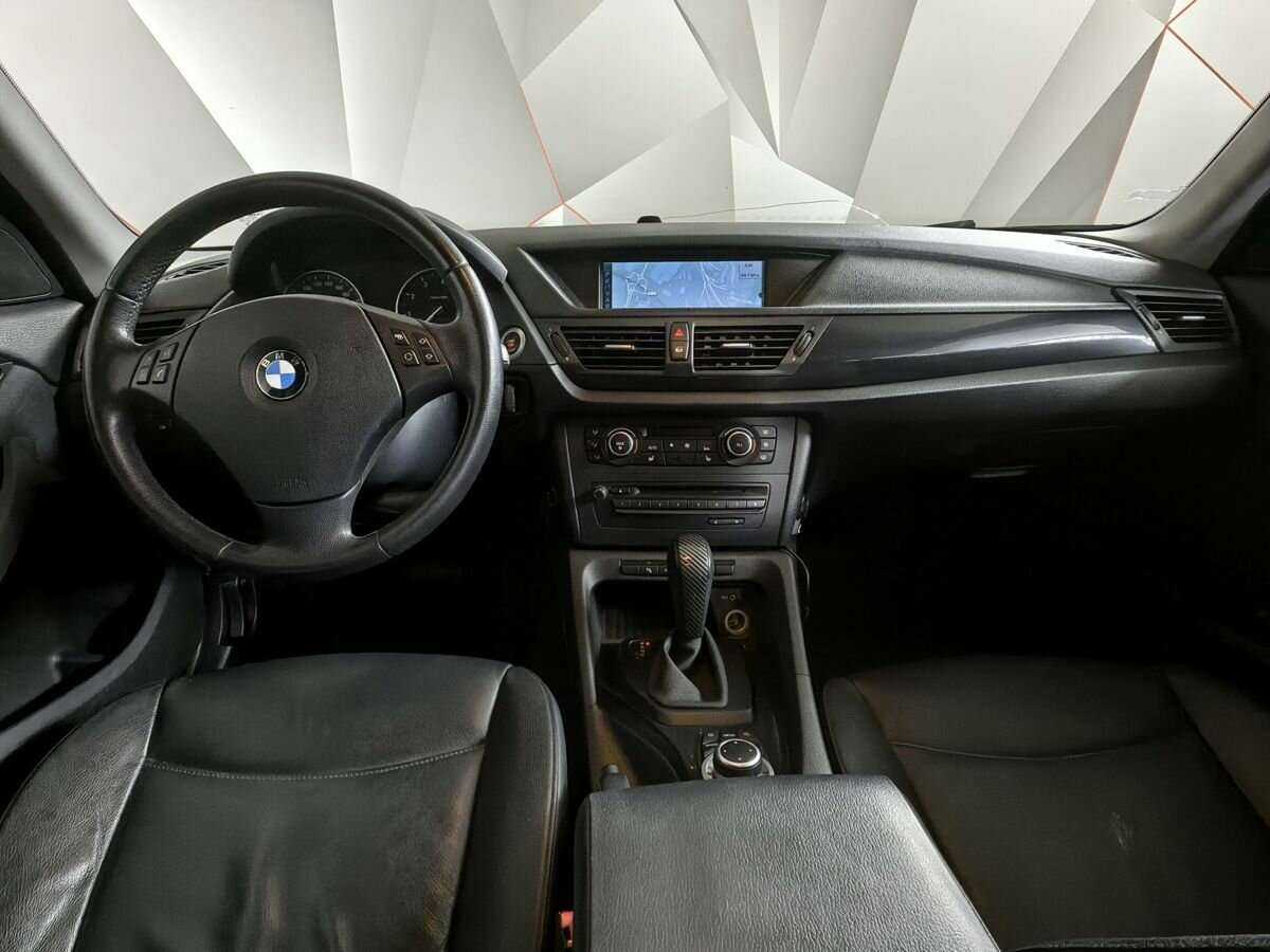 BMW X1 2010 года с пробегом. Фото: #9