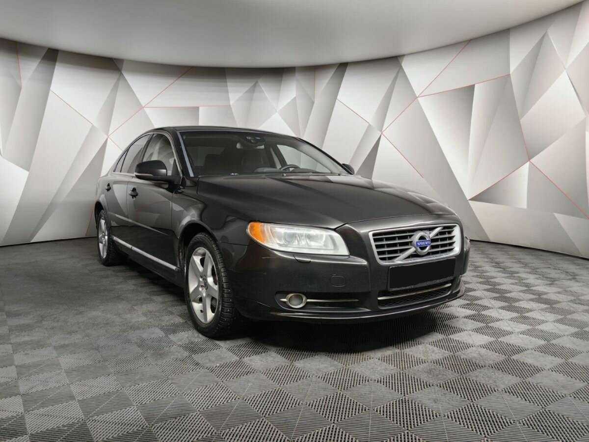 Volvo S80 2011 года с пробегом. Фото: #2