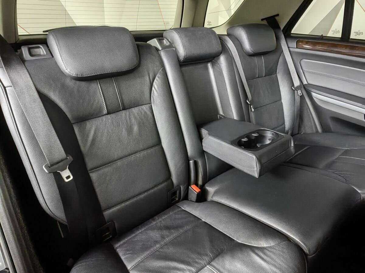 Mercedes-Benz M-Класс 2010 года с пробегом. Фото: #12