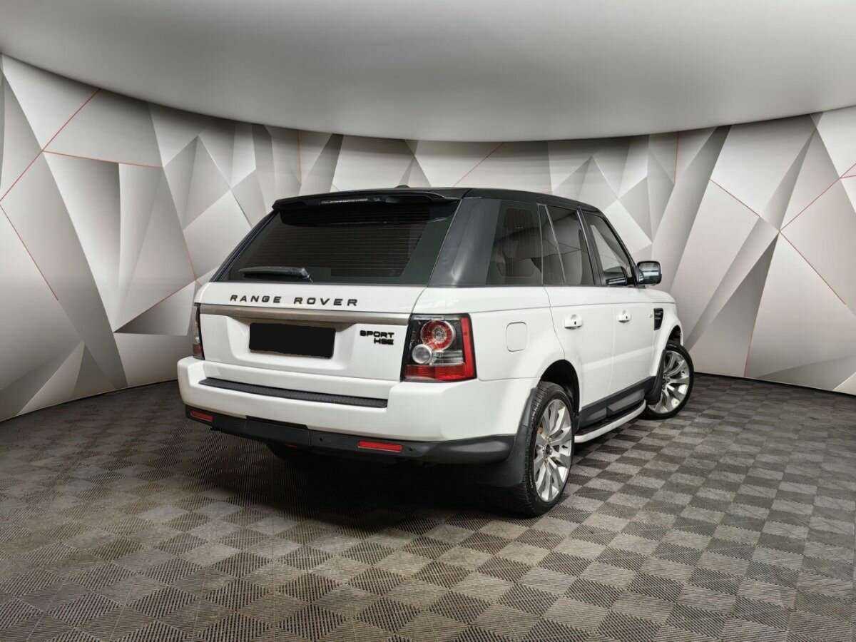 Land Rover Range Rover Sport 2012 года с пробегом. Фото: #1