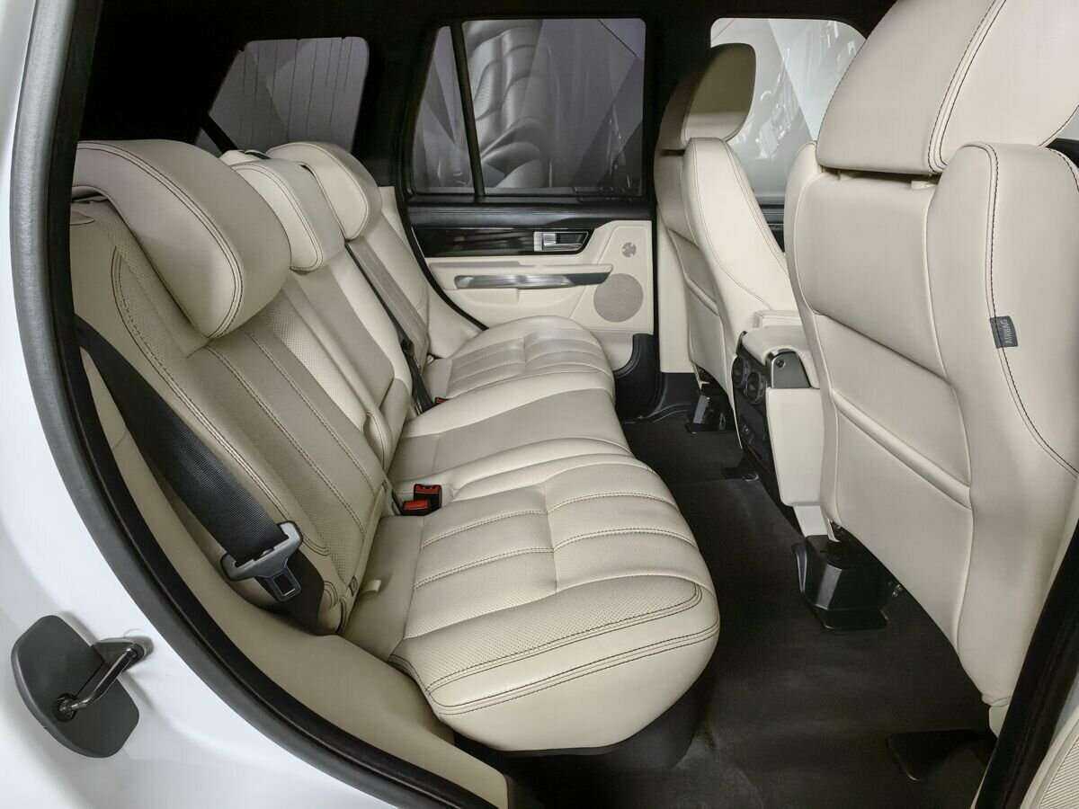 Land Rover Range Rover Sport 2012 года с пробегом. Фото: #11