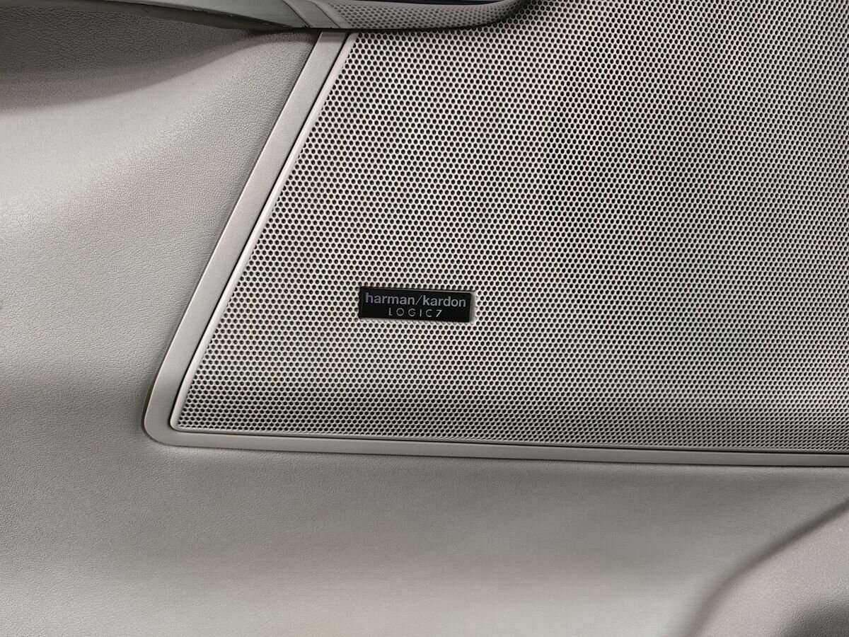 Land Rover Range Rover Sport 2012 года с пробегом. Фото: #16