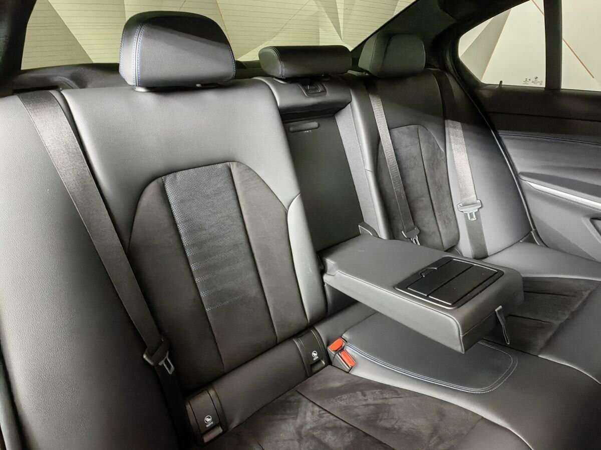 BMW 3 серии 2020 года с пробегом. Фото: #12