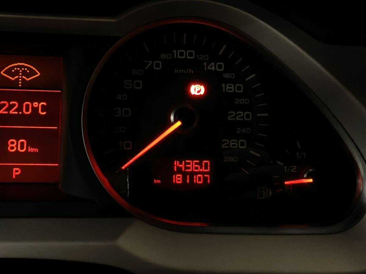 Audi A6 2010 года с пробегом. Фото: #15