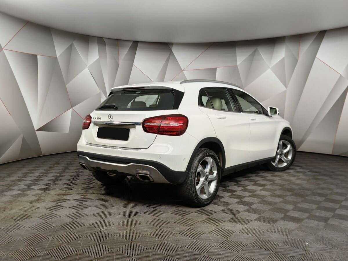 Mercedes-Benz GLA 2019 года с пробегом. Фото: #1