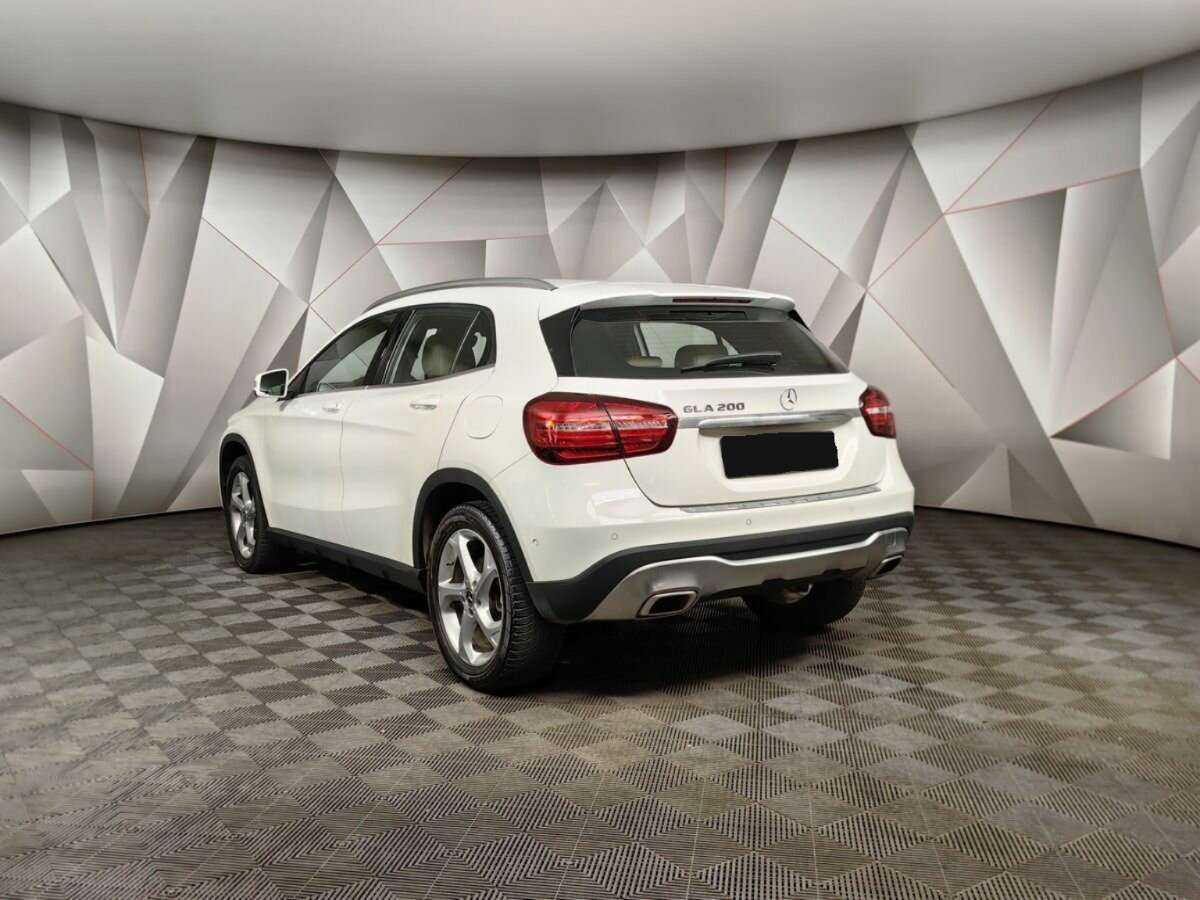 Mercedes-Benz GLA 2019 года с пробегом. Фото: #3