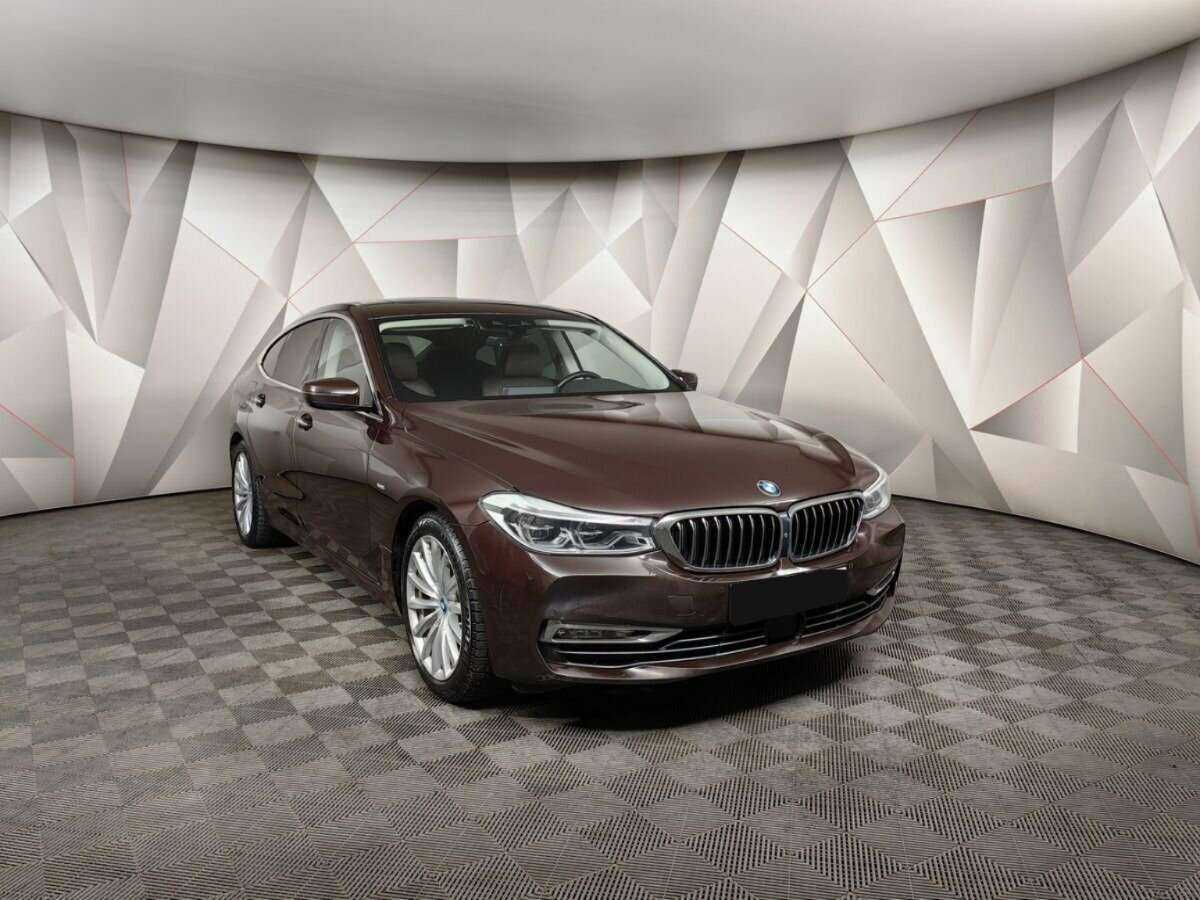 BMW 6 серии 2018 года с пробегом. Фото: #2