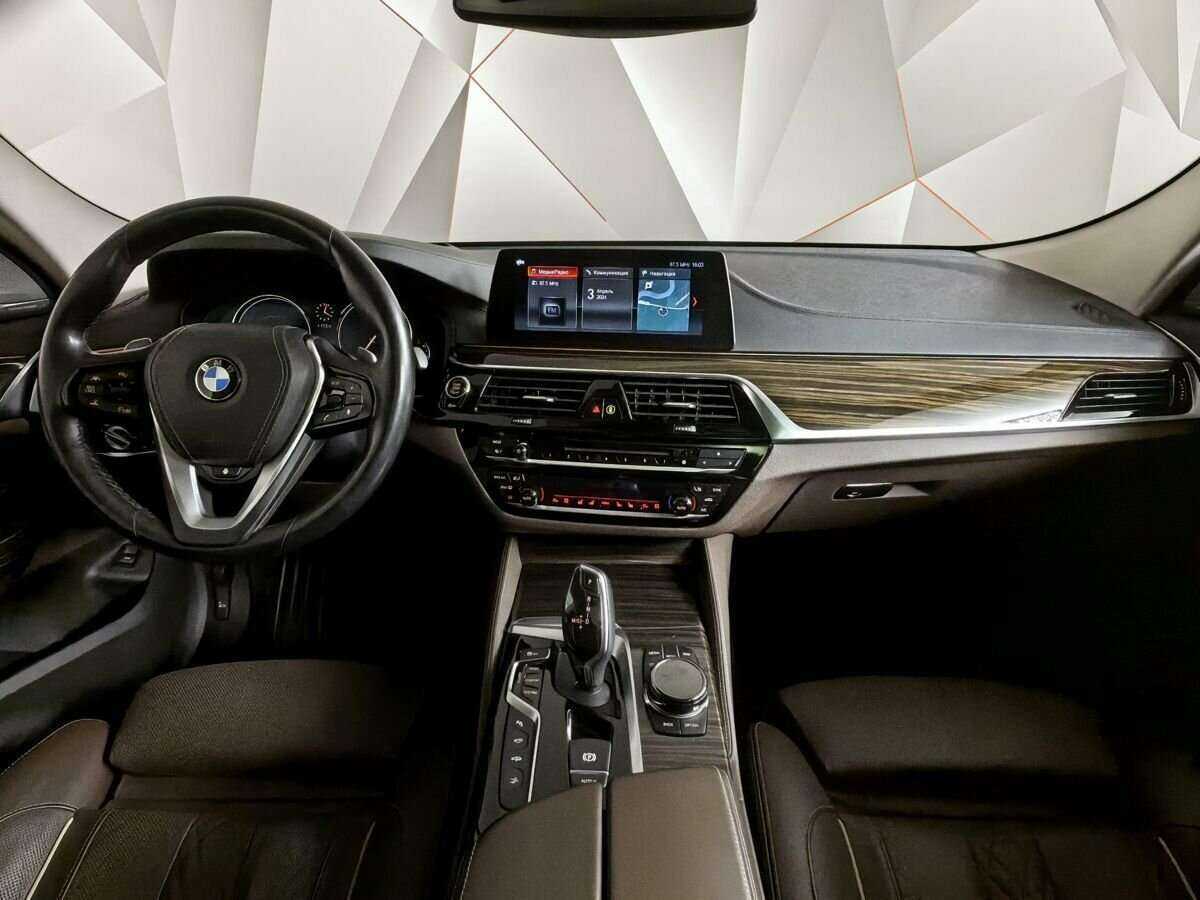 BMW 6 серии 2018 года с пробегом. Фото: #9