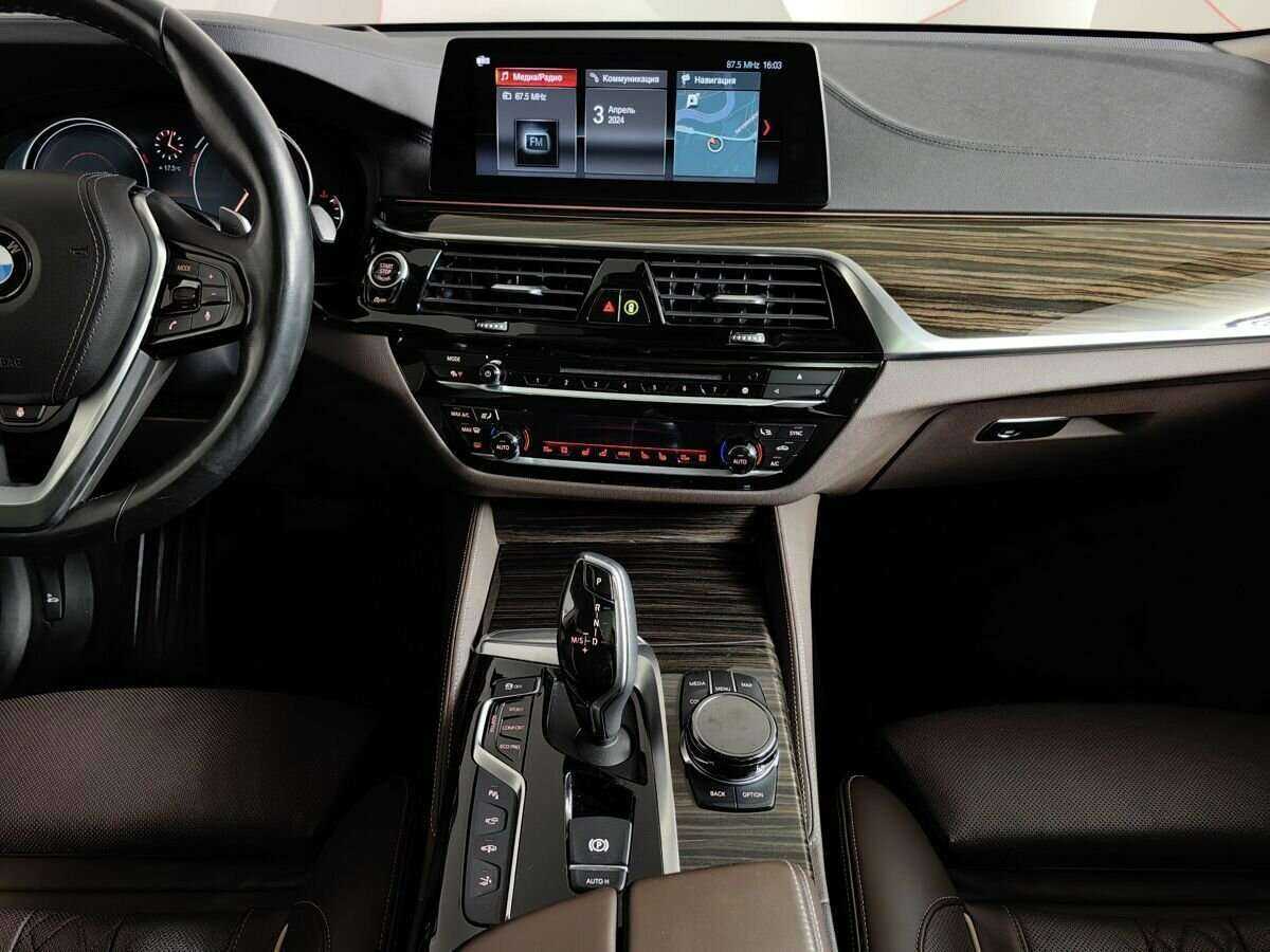 BMW 6 серии 2018 года с пробегом. Фото: #10