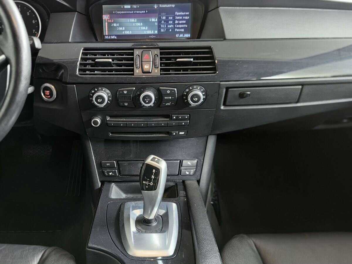 BMW 5 серии 2009 года с пробегом. Фото: #10