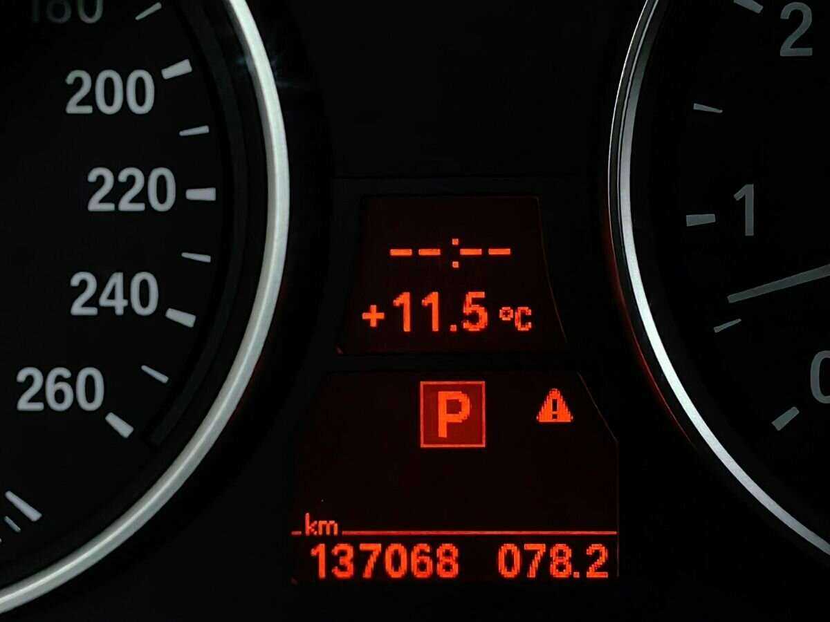 BMW 5 серии 2009 года с пробегом. Фото: #15