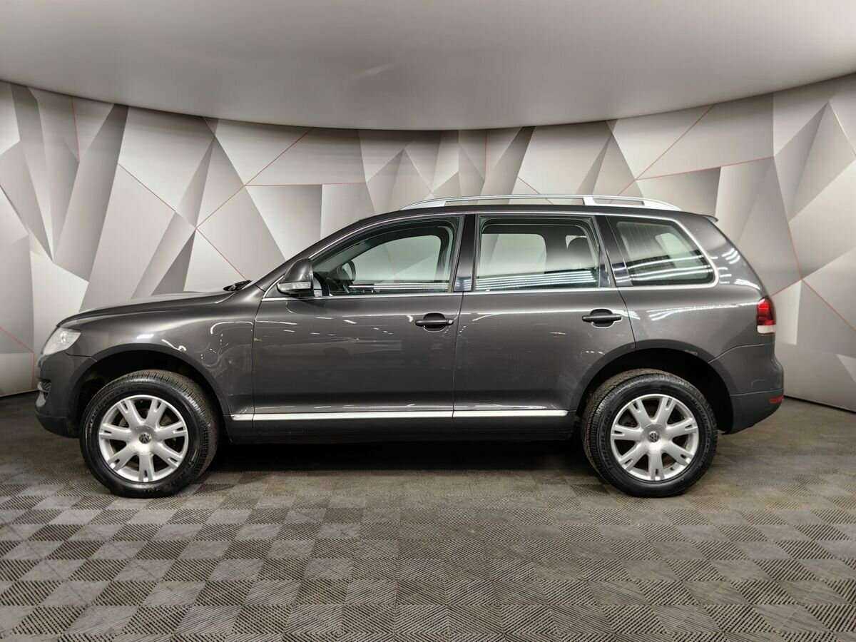 Volkswagen Touareg 2010 года с пробегом. Фото: #4