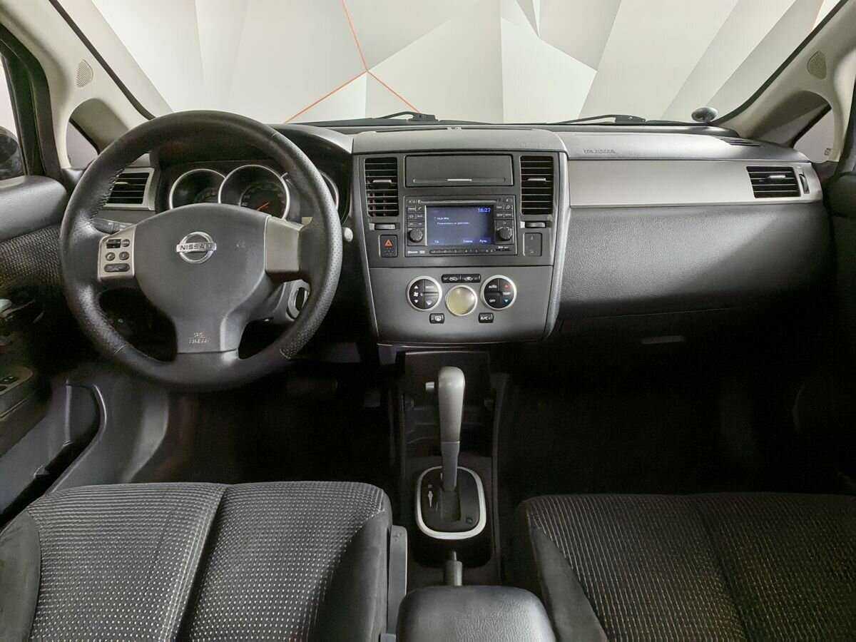 Nissan Tiida 2010 года с пробегом. Фото: #9