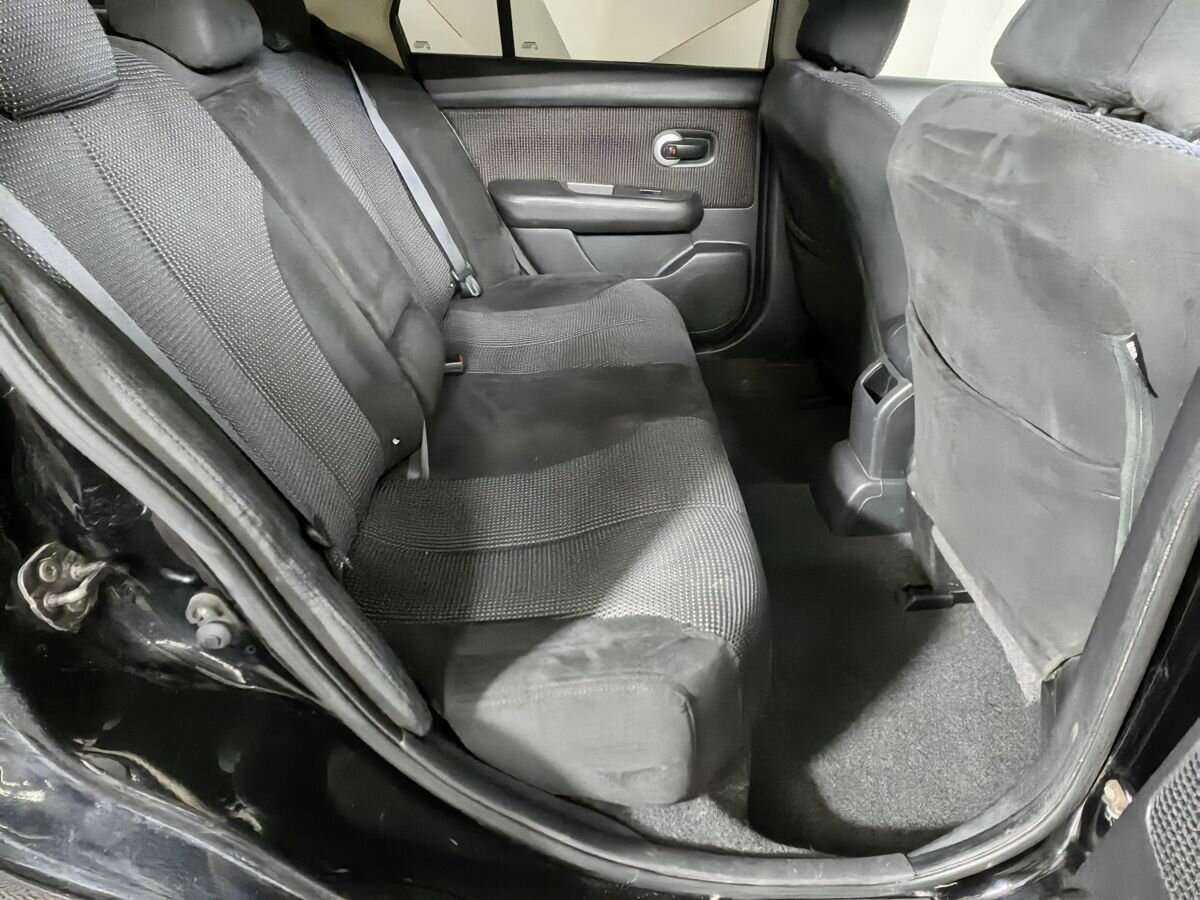 Nissan Tiida 2010 года с пробегом. Фото: #11