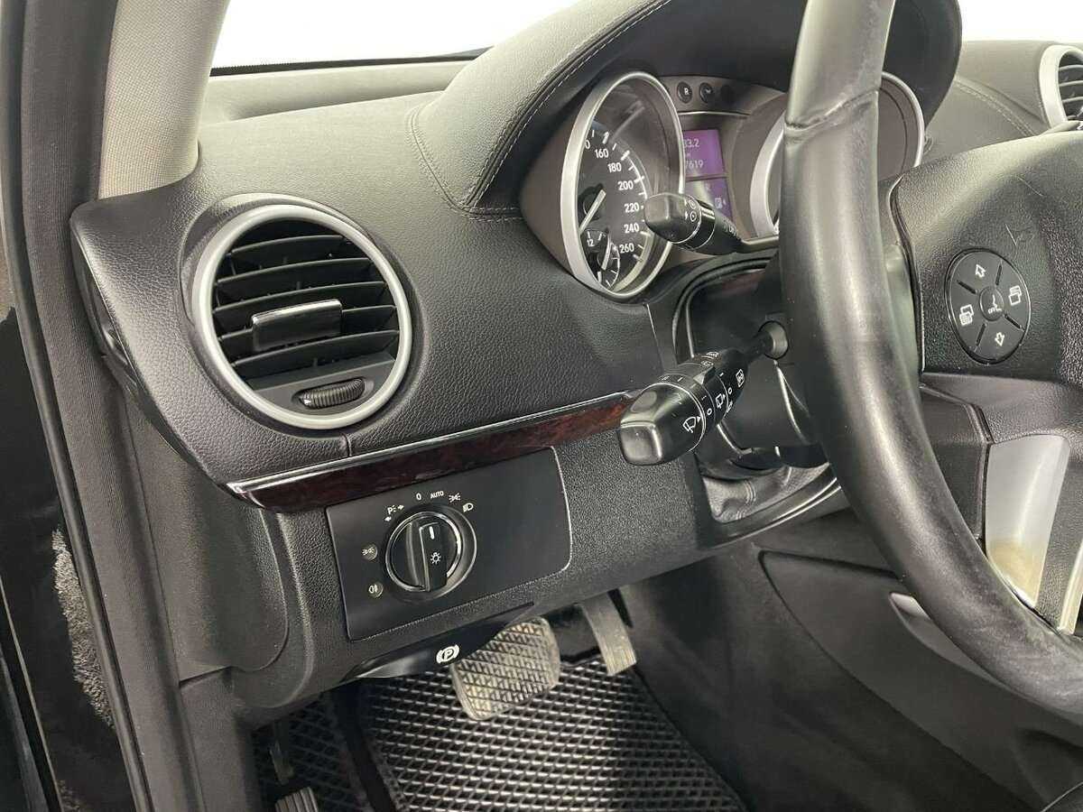 Mercedes-Benz GL-Класс 2010 года с пробегом. Фото: #7