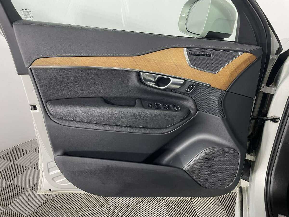 Volvo XC90 2021 года с пробегом. Фото: #7