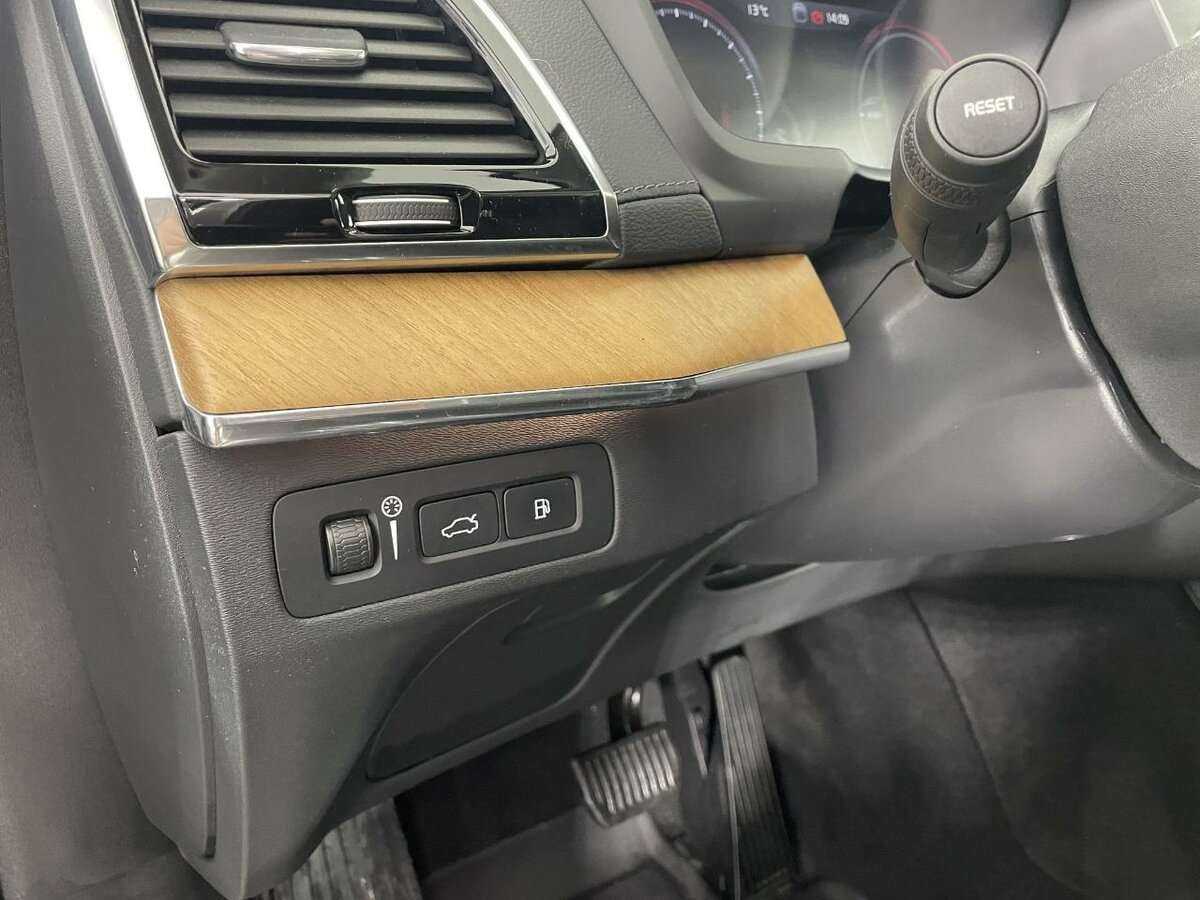 Volvo XC90 2021 года с пробегом. Фото: #8