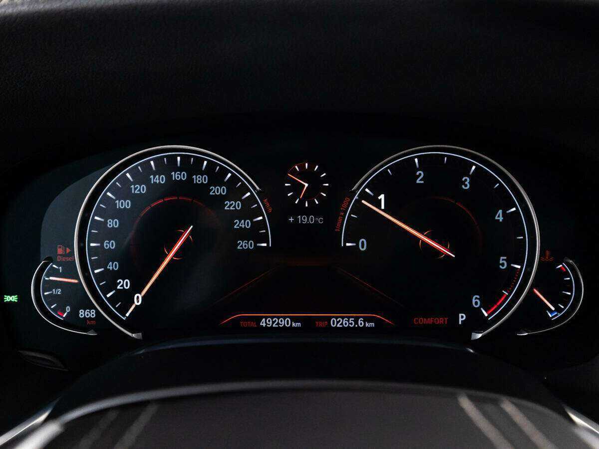 BMW 7 серии 2018 года с пробегом. Фото: #11
