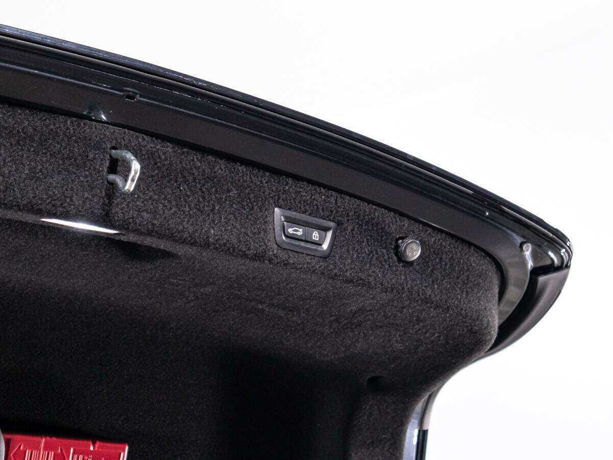 BMW 7 серии 2018 года с пробегом. Фото: #15