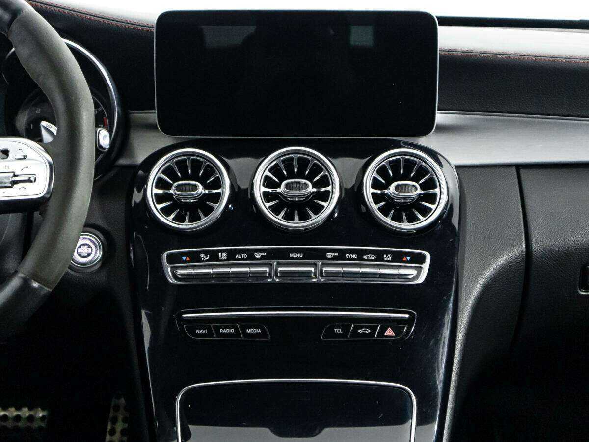 Mercedes-Benz C-Класс AMG 2019 года с пробегом. Фото: #13