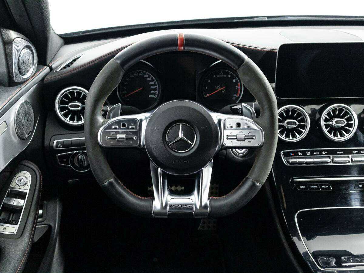 Mercedes-Benz C-Класс AMG 2019 года с пробегом. Фото: #17