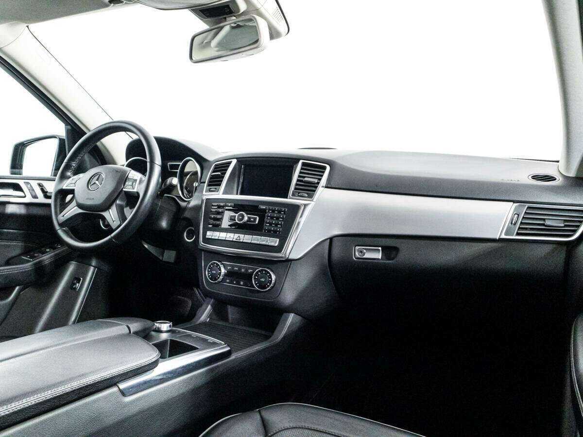 Mercedes-Benz M-Класс 2013 года с пробегом. Фото: #8